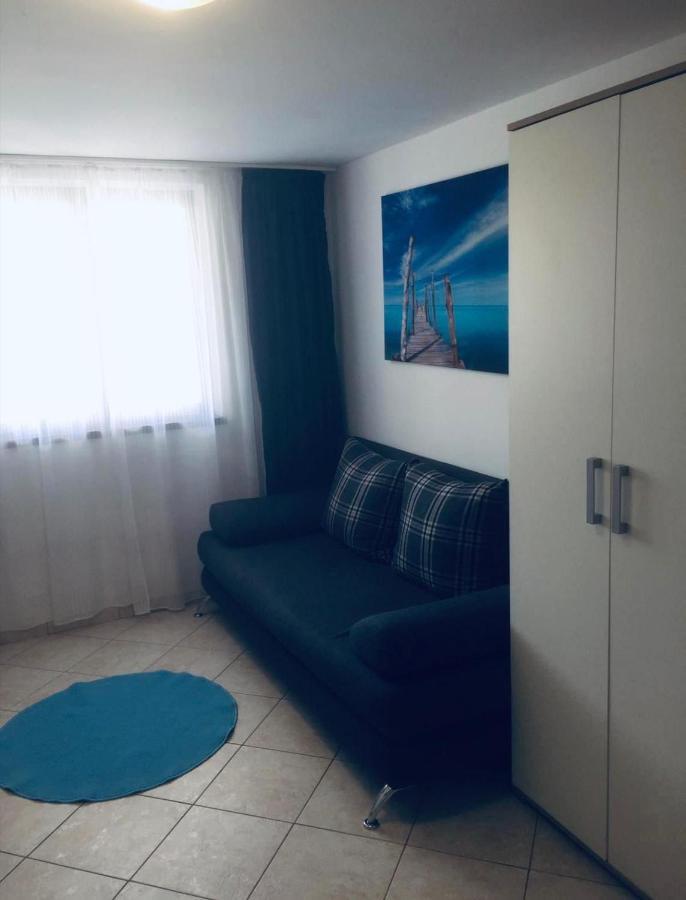 Delfin Apartments Crikvenica Bagian luar foto